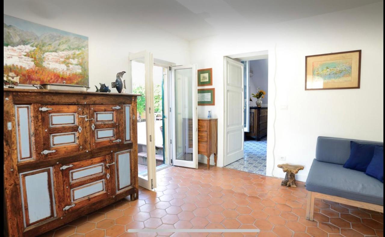 Le Terrazze Di Chiaia Apartment Naples Exterior photo